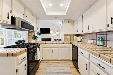 $899,000 | 2104 Penasquitas Drive, Aptos, CA 95003