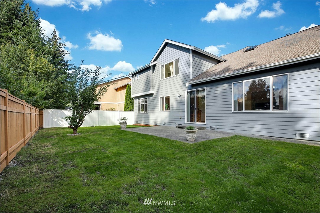 1715 Northeast 26th Place Renton, WA 98056 - Photo 29 of 31 Gallery Image 29