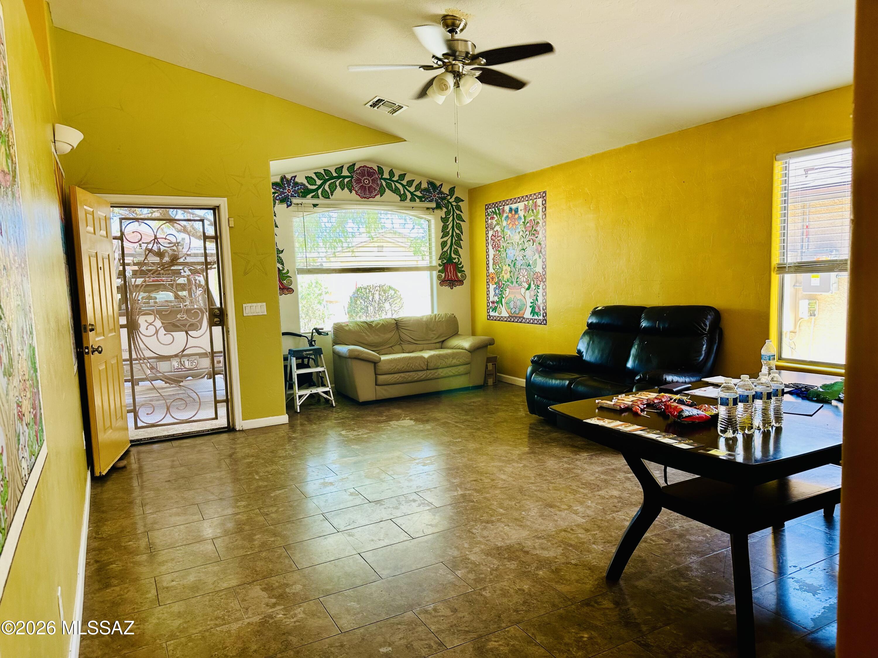 4641 South Paseo Rio Bravo Tucson, AZ 85714 - Photo 4 of 28