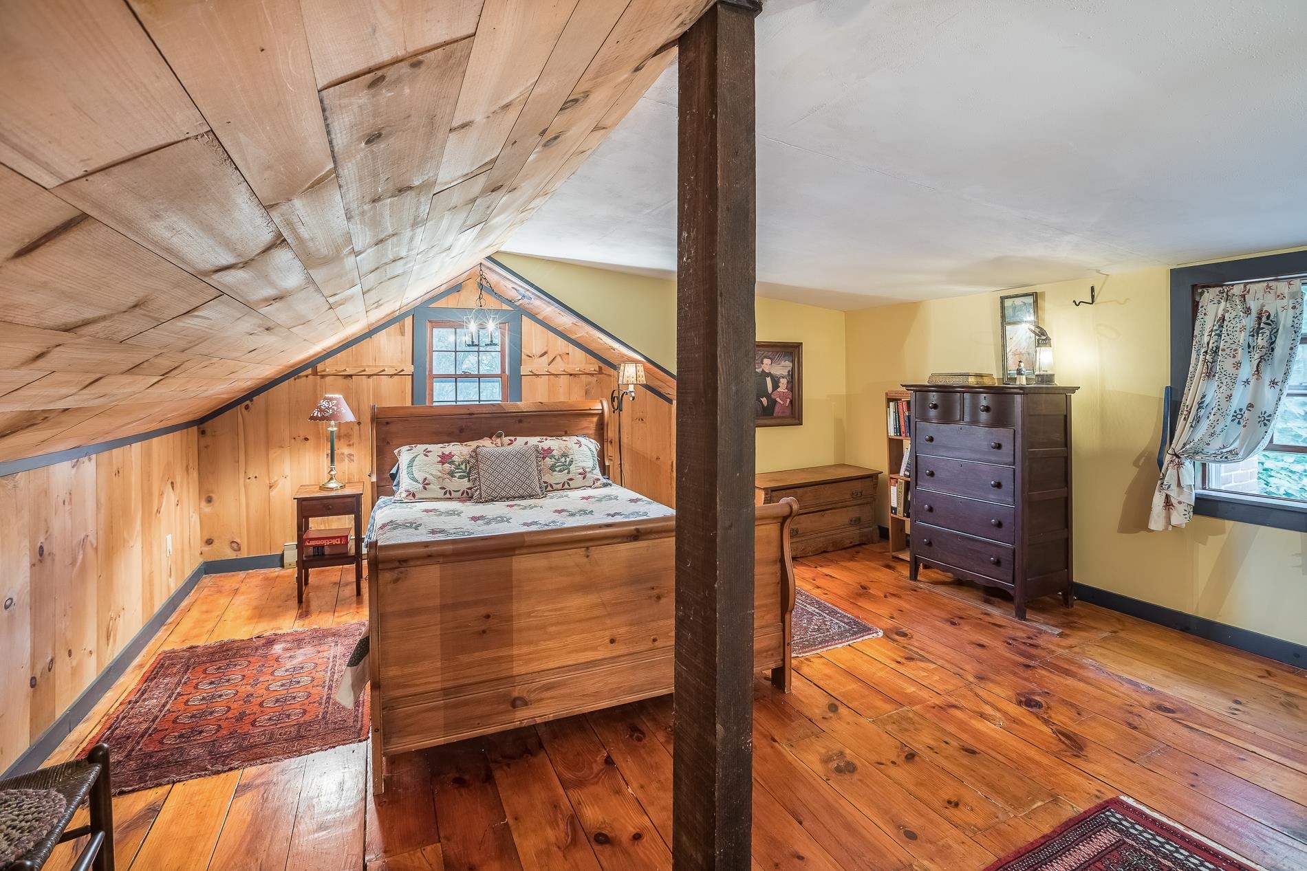 2079 River Road Arlington, VT 05250 - Photo 14 of 27 Gallery Image 14
