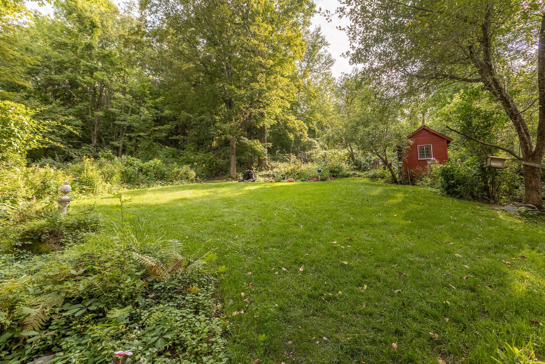 2079 River Road Arlington, VT 05250 - Photo 23 of 27 Gallery Image 23
