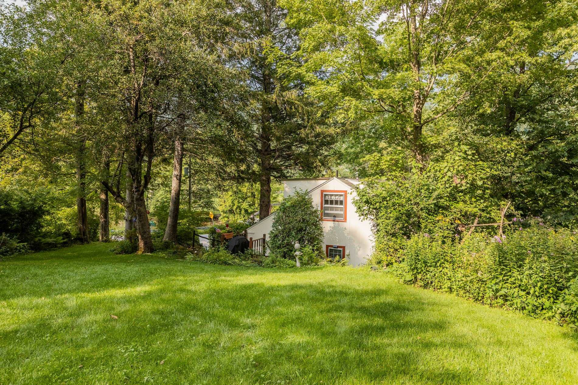 2079 River Road Arlington, VT 05250 - Photo 25 of 27 Gallery Image 25