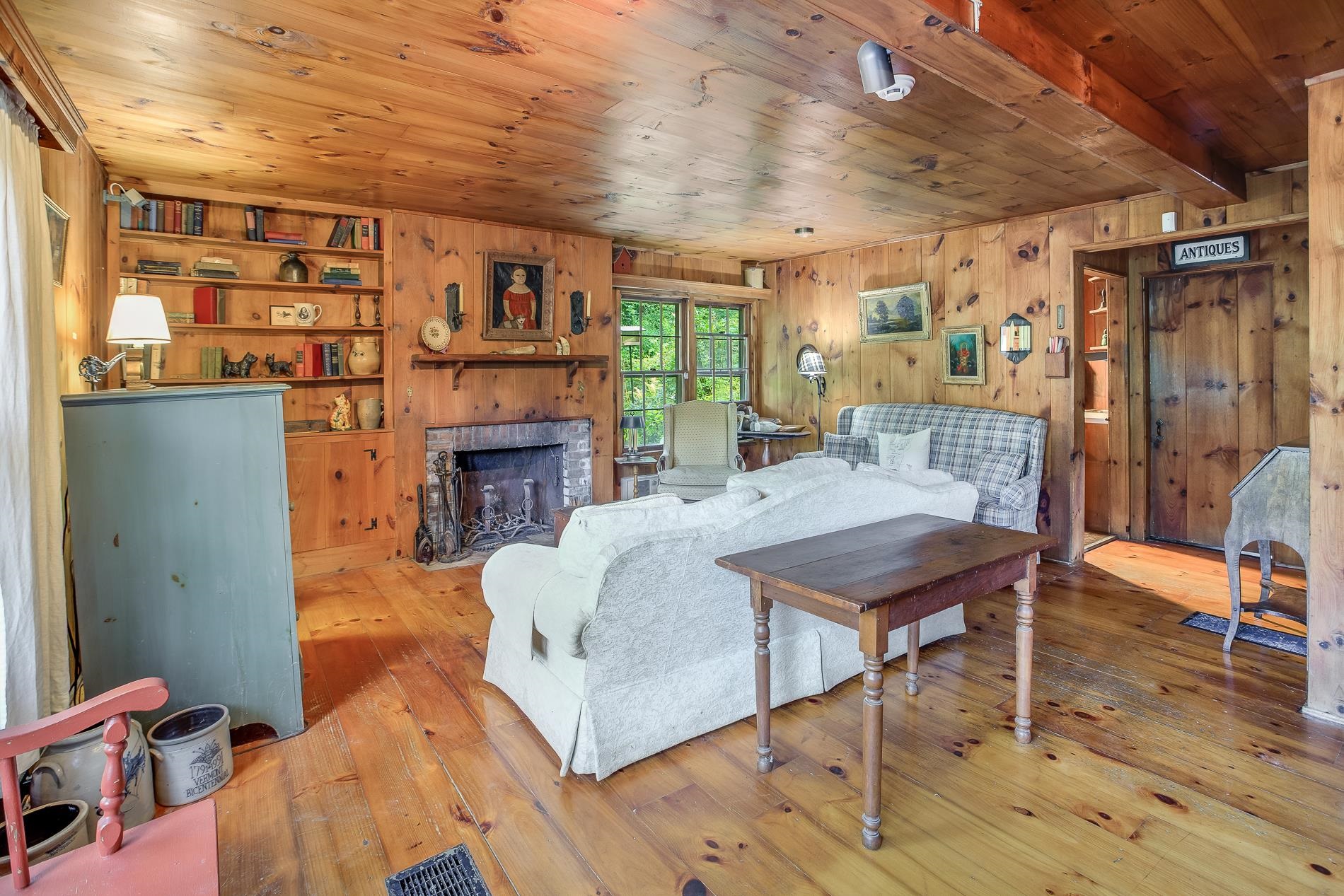 2079 River Road Arlington, VT 05250 - Photo 8 of 27 Gallery Image 8