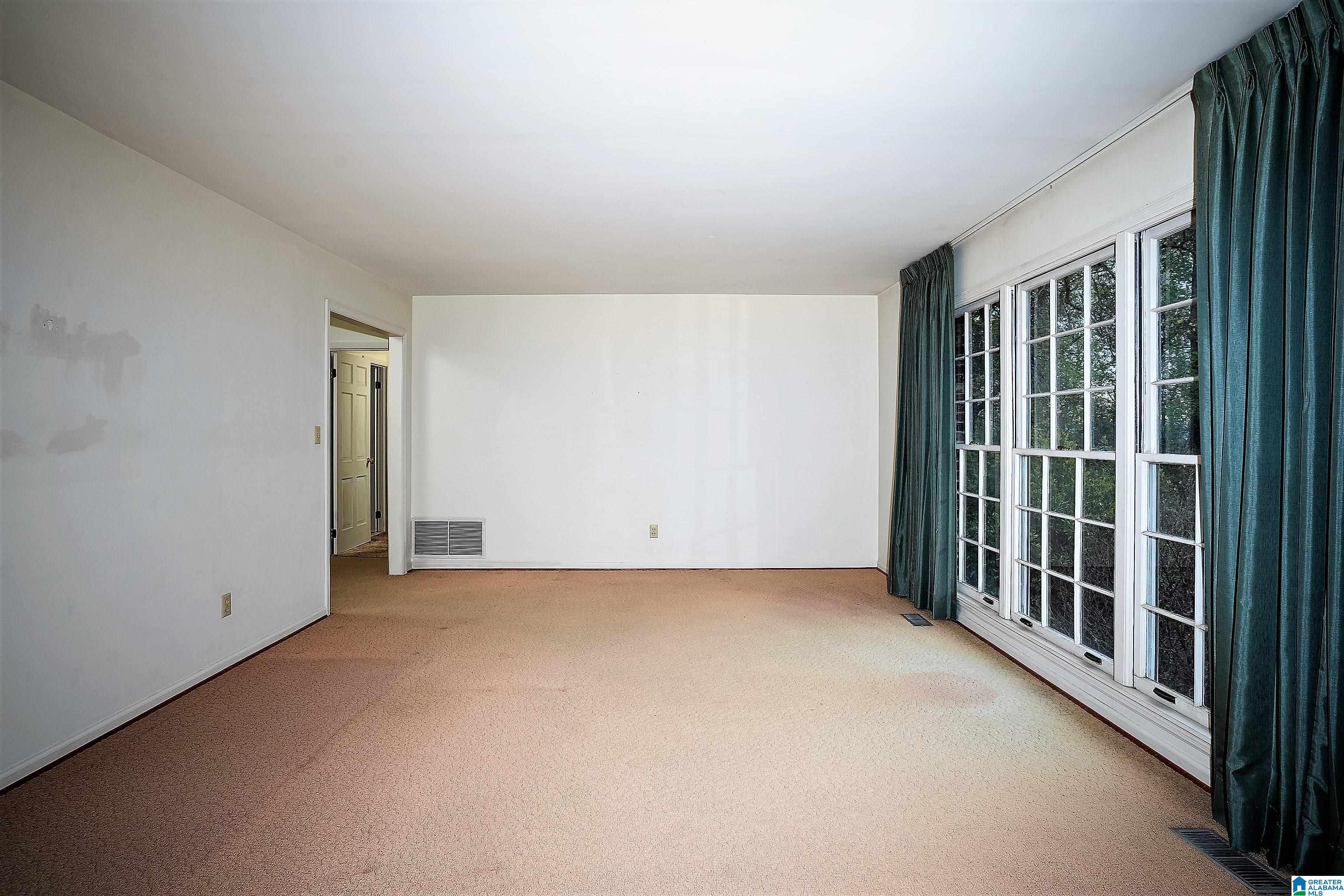 3661 Spring Valley Road Birmingham, AL 35223 - Photo 6 of 39