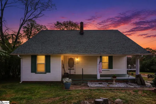 $225,000 | 312 East A Avenue, Easley, SC 29640
