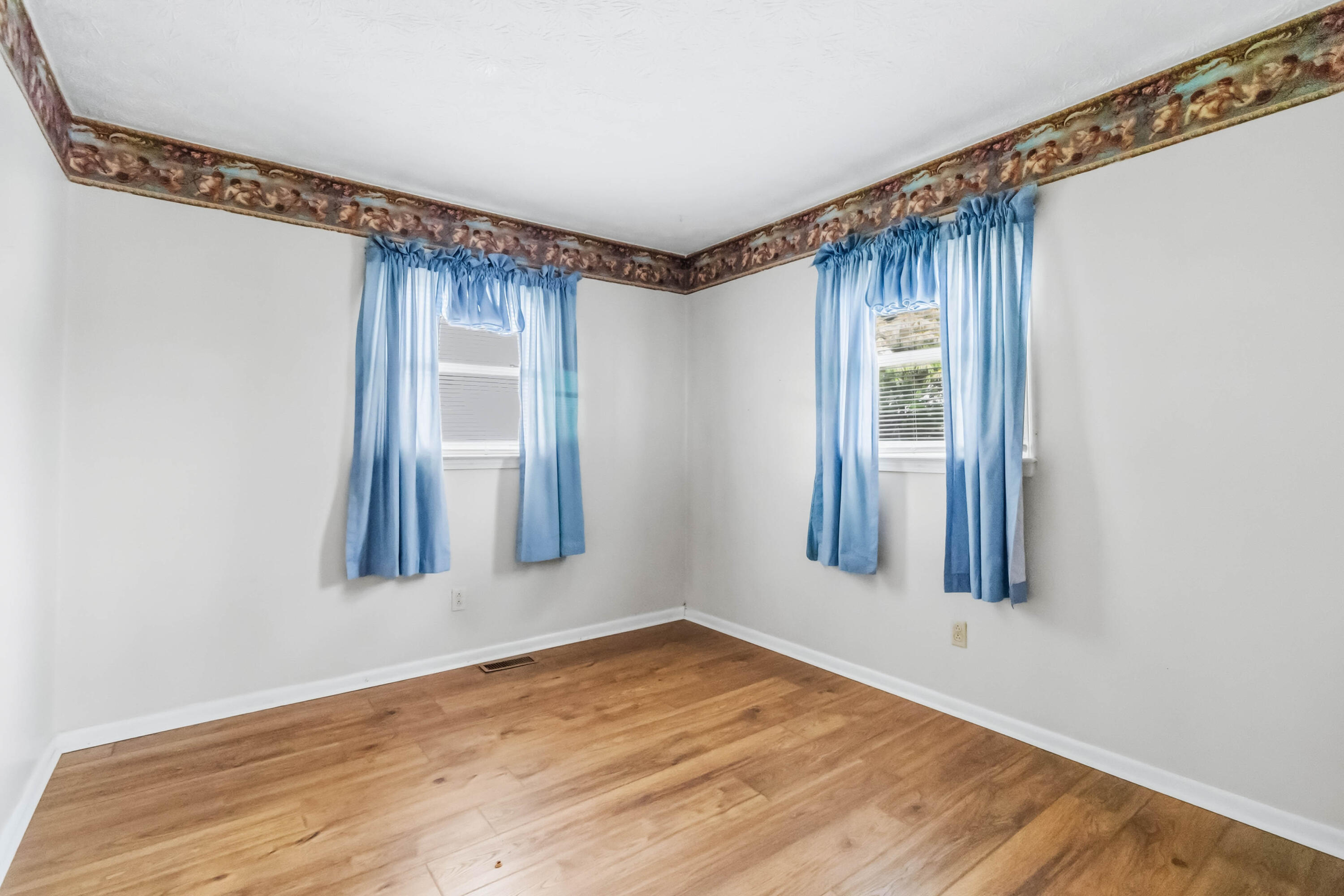 3608 Millersburg Ruddles Mill Road Paris, KY 40361 - Photo 17 of 30 017