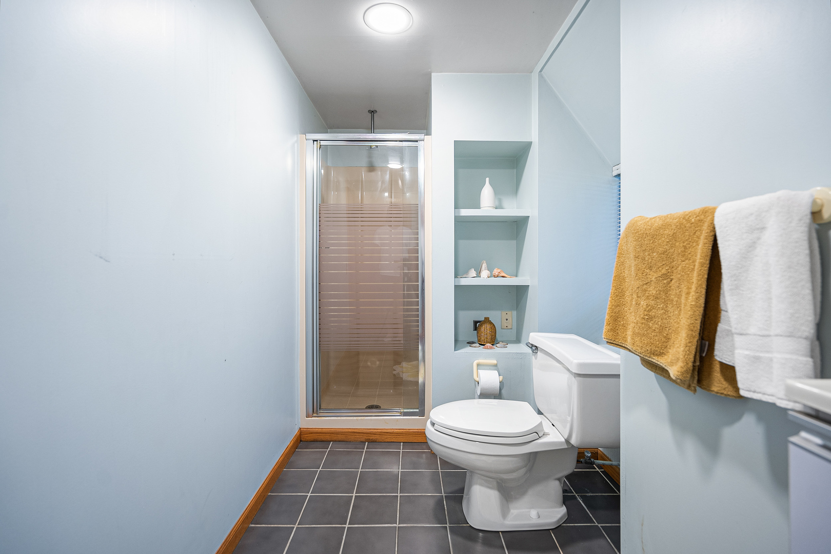 1928 Kennicott Court Des Plaines, IL 60018 - Photo 34 of 44