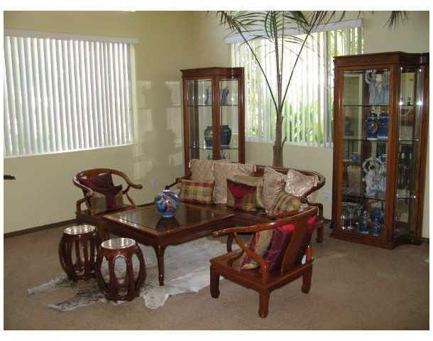 942 Merced River Road Chula Vista, CA 91913 - Photo 2 of 20