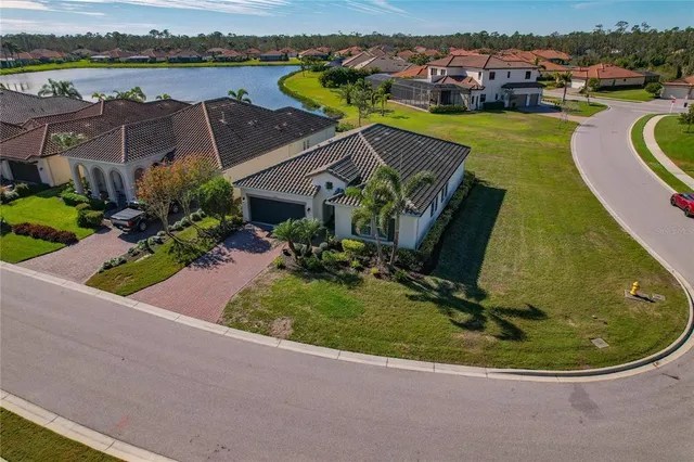 $3,450 | 4604 Tobermory Way, Bradenton, FL 34211