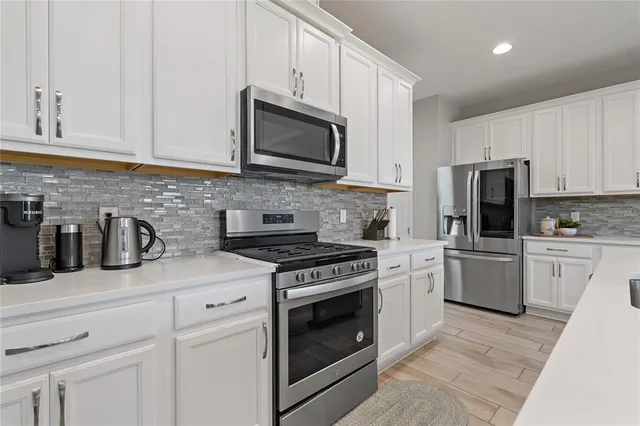 $3,450 | 4604 Tobermory Way, Bradenton, FL 34211