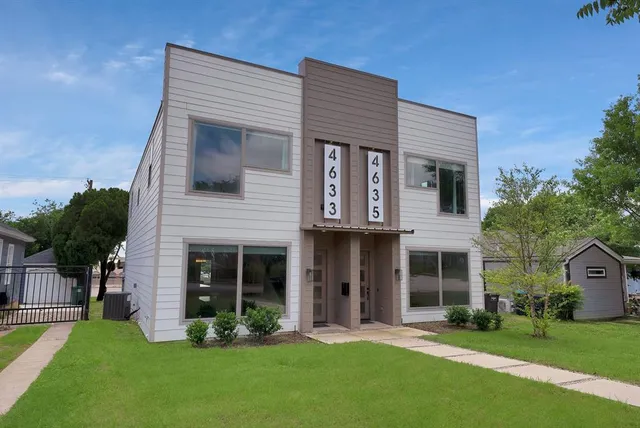 $3,100 | 4633 Calmont Avenue, Fort Worth, TX 76107