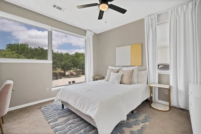 $3,100 | 4633 Calmont Avenue, Fort Worth, TX 76107