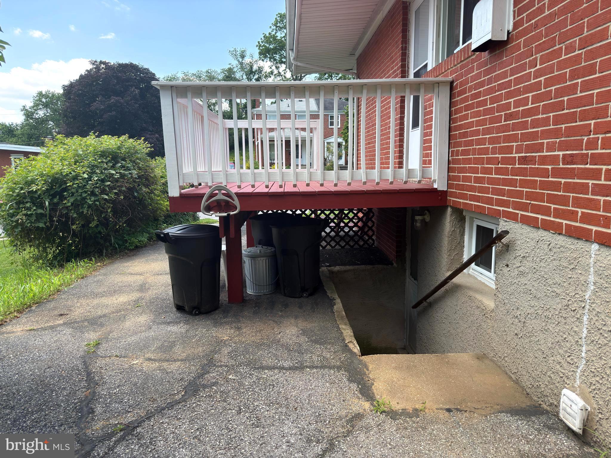 1233 Knightswood Road Baltimore, MD 21239 - Photo 8 of 33