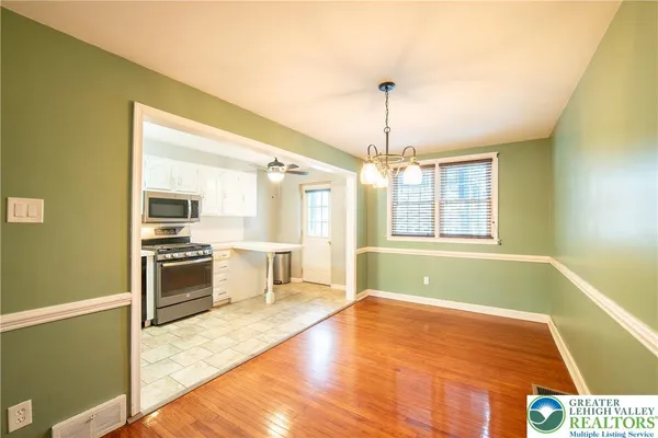 $2,195 | 2074 Baker Drive, Allentown, PA 18103