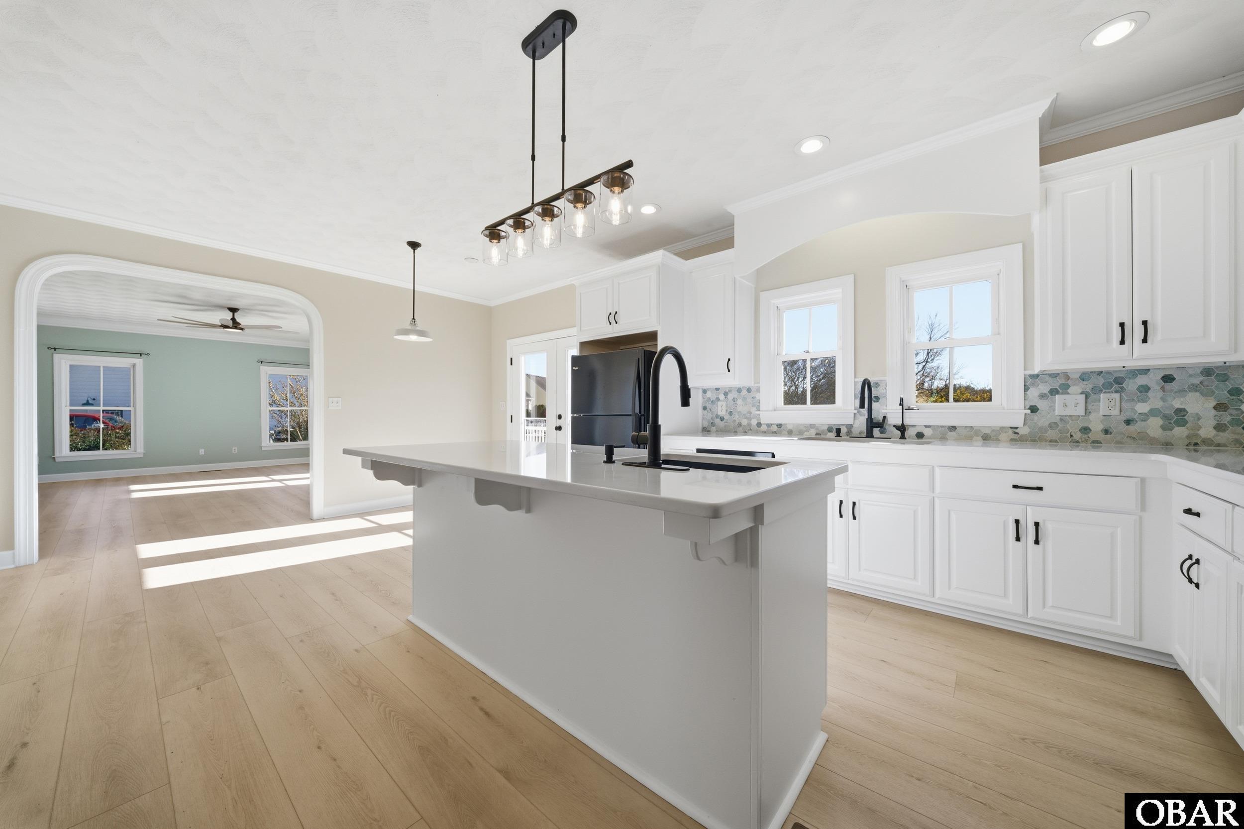 183 Mariners Way Currituck, NC 27929 - Photo 2 of 49