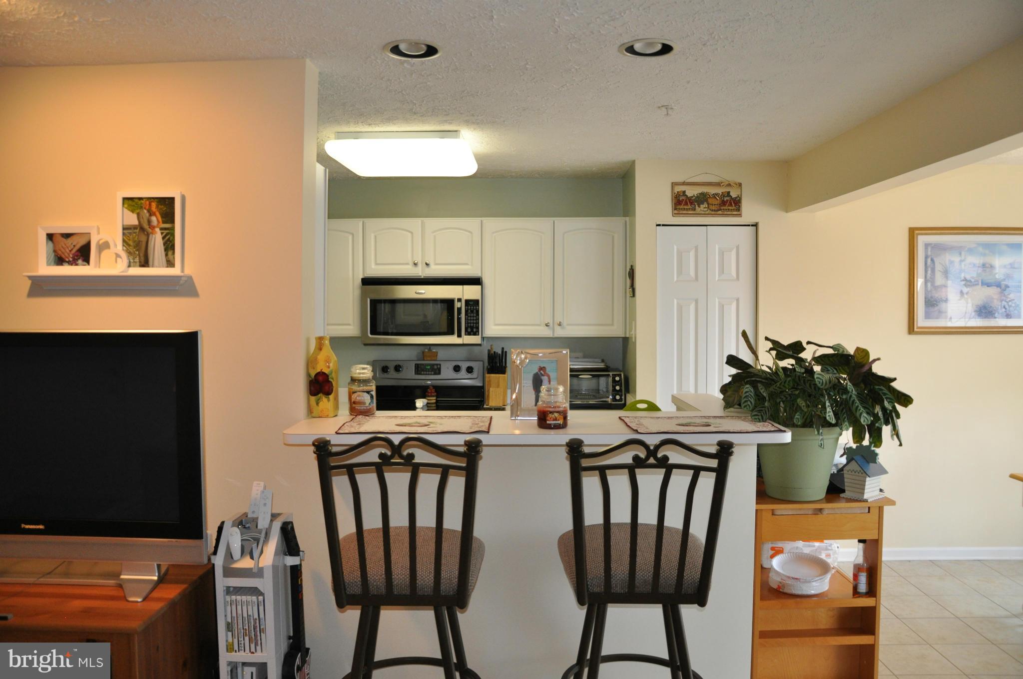 8351 Cypress Mill Road, Unit 8351 Baltimore, MD 21236 - Photo 3 of 17 Living Room