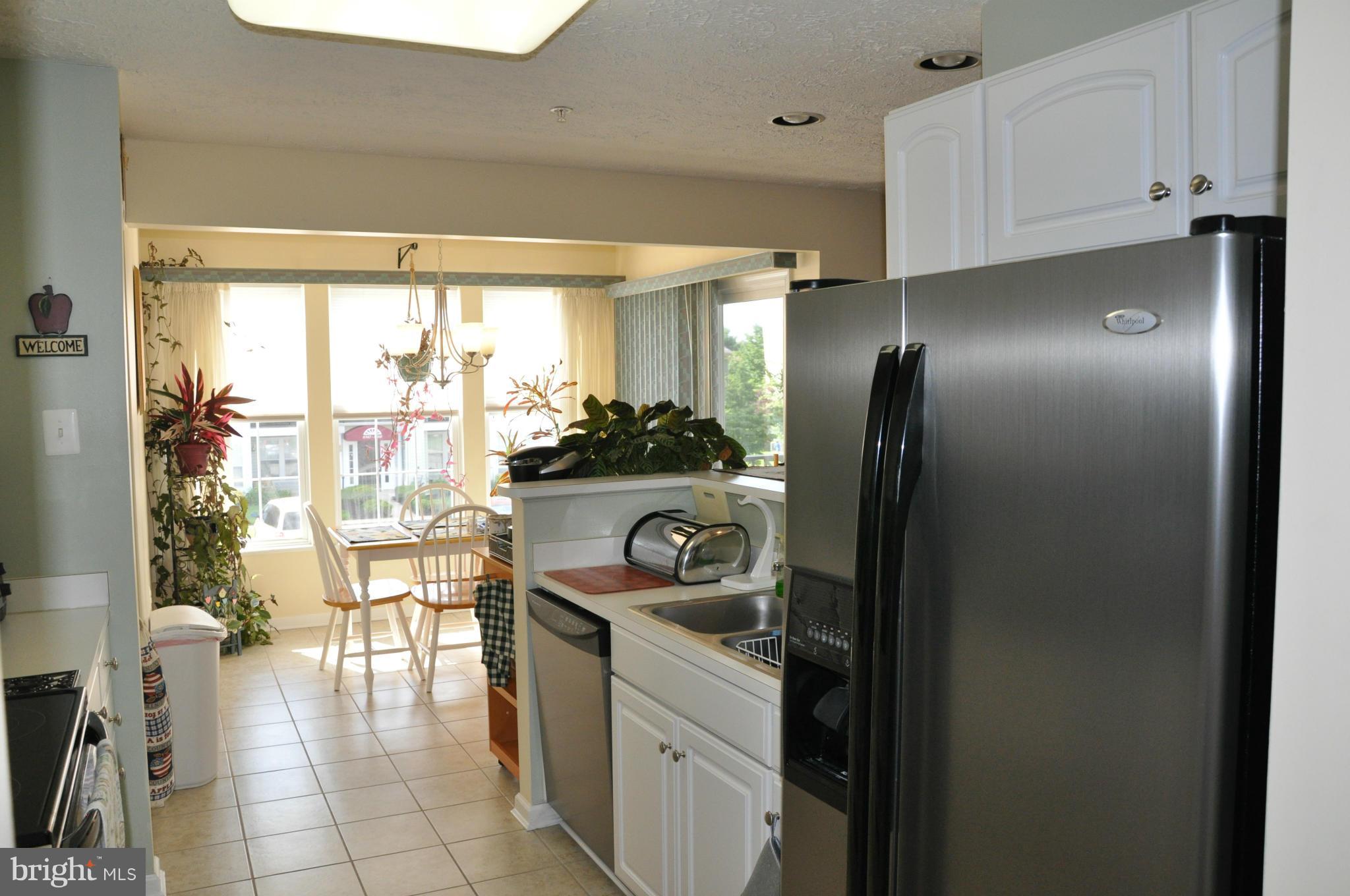 8351 Cypress Mill Road, Unit 8351 Baltimore, MD 21236 - Photo 10 of 17 Kitchen