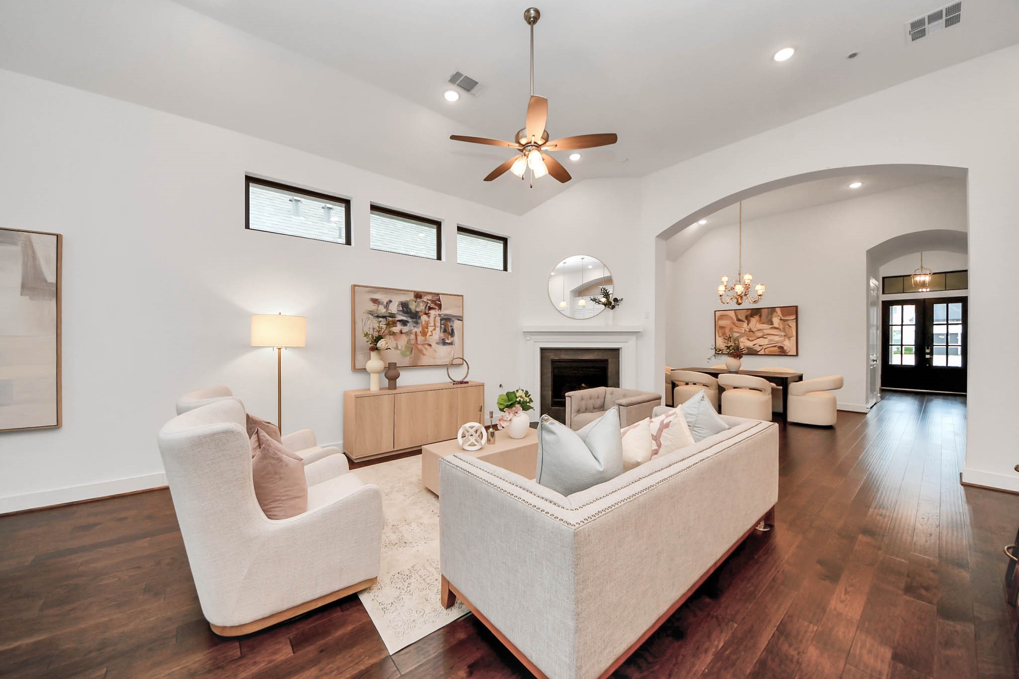 4310 Bakers Cove Manvel, TX 77578 - Photo 12 of 47 Family room with view towards the front door