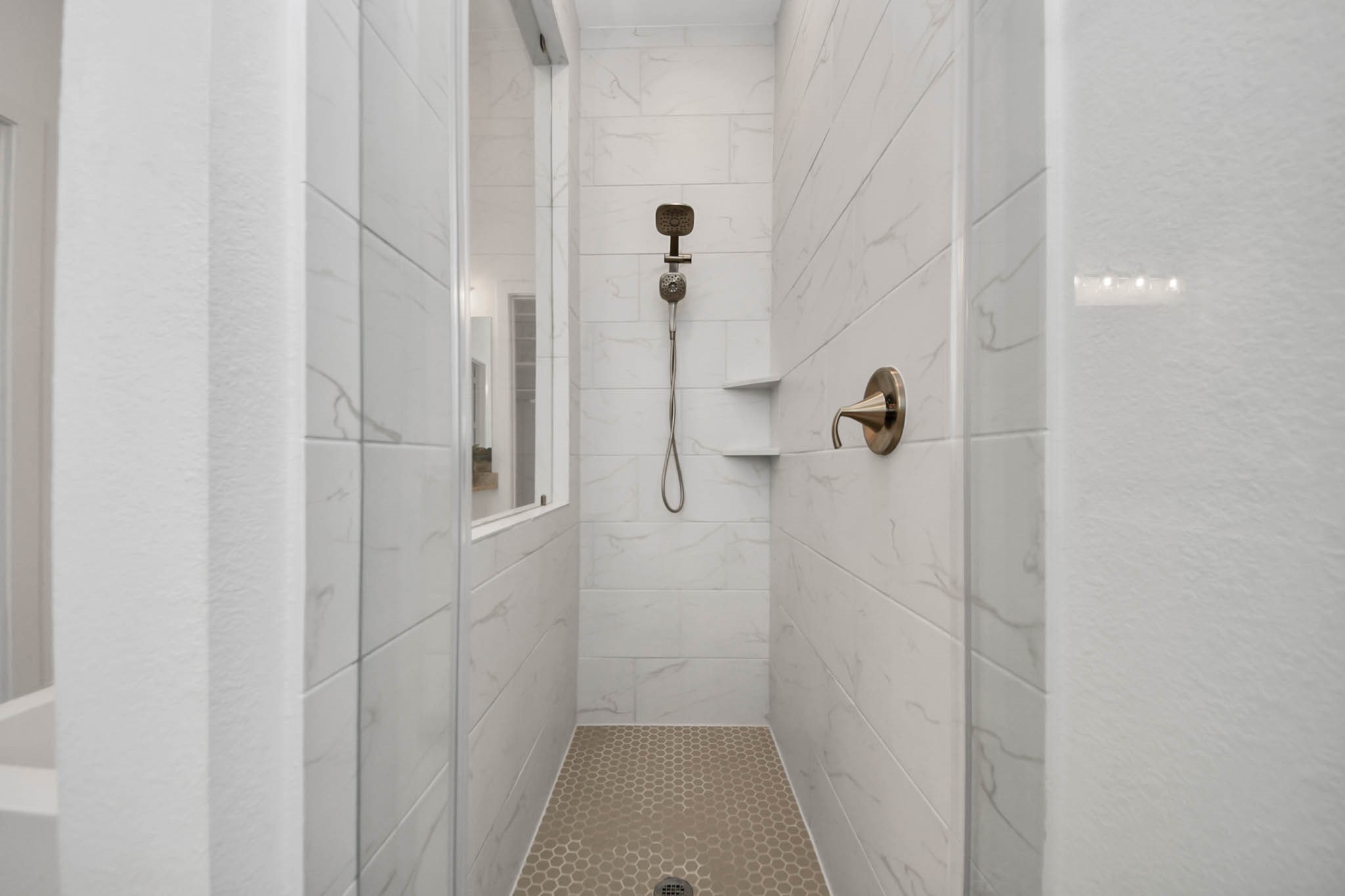 4310 Bakers Cove Manvel, TX 77578 - Photo 29 of 47 Primary shower