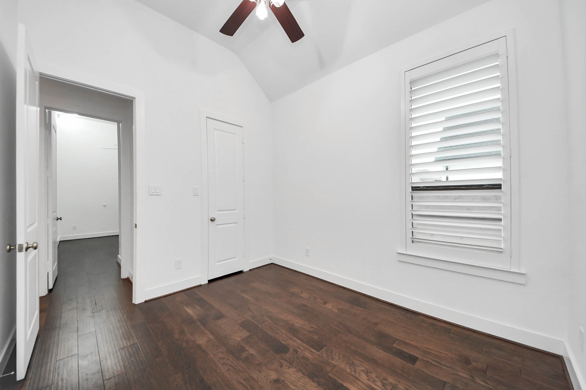 4310 Bakers Cove Manvel, TX 77578 - Photo 34 of 47 Bedroom 3