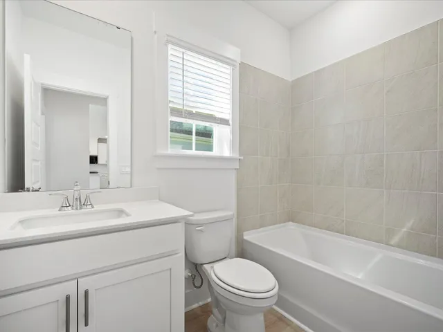 $487,990 | 352 Calm Water Way, Summerville, SC 29486