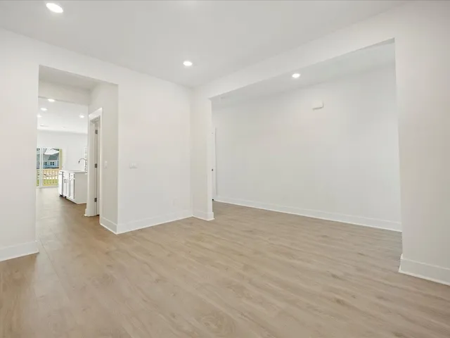 $499,990 | 352 Calm Water Way, Summerville, SC 29486