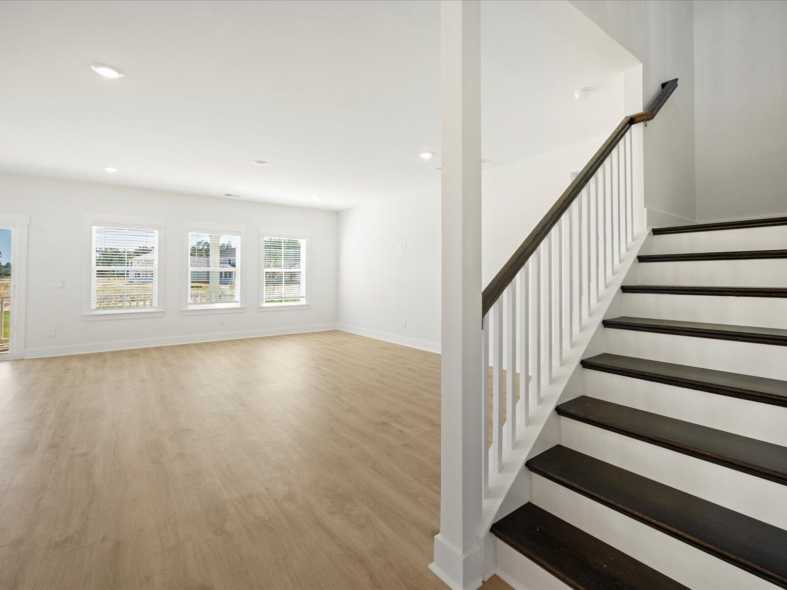 352 Calm Water Way Summerville, SC 29486 - Photo 10 of 24 15-DSC09386