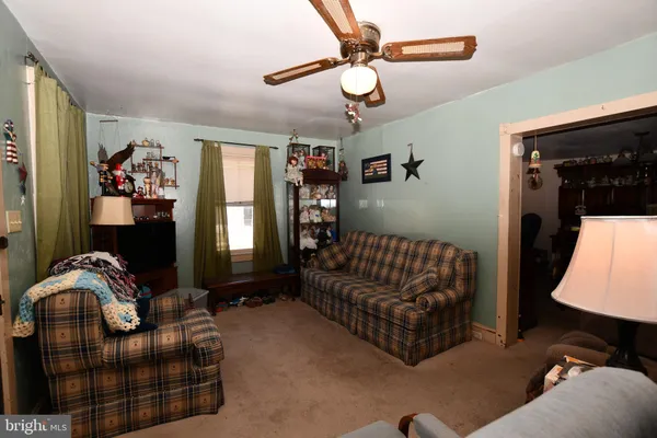$85,000 | 272 East Broadway, Salem, NJ 08079