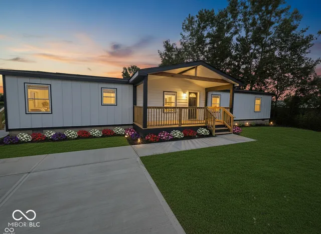 $219,000 | 1078 Lake Drive, Shirley, IN 47384