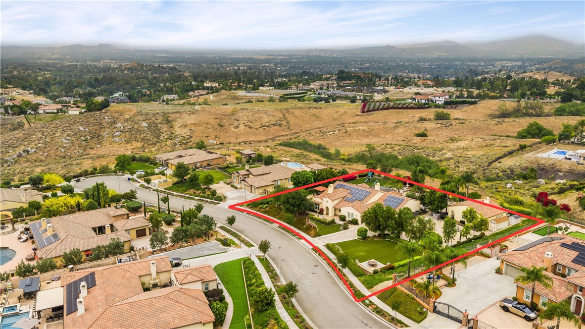 689 Crystal Mountain Circle Riverside, CA 92506 - Photo 4 of 74 Aerial View