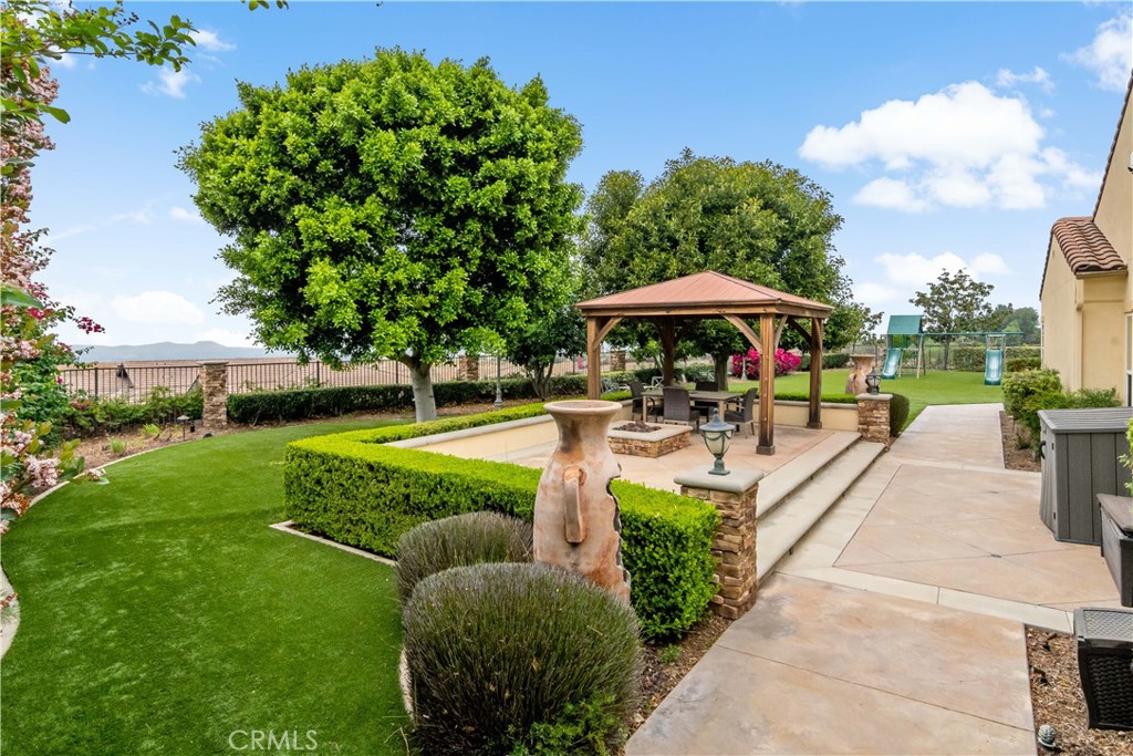 689 Crystal Mountain Circle Riverside, CA 92506 - Photo 52 of 74 Backyard - Sideyard