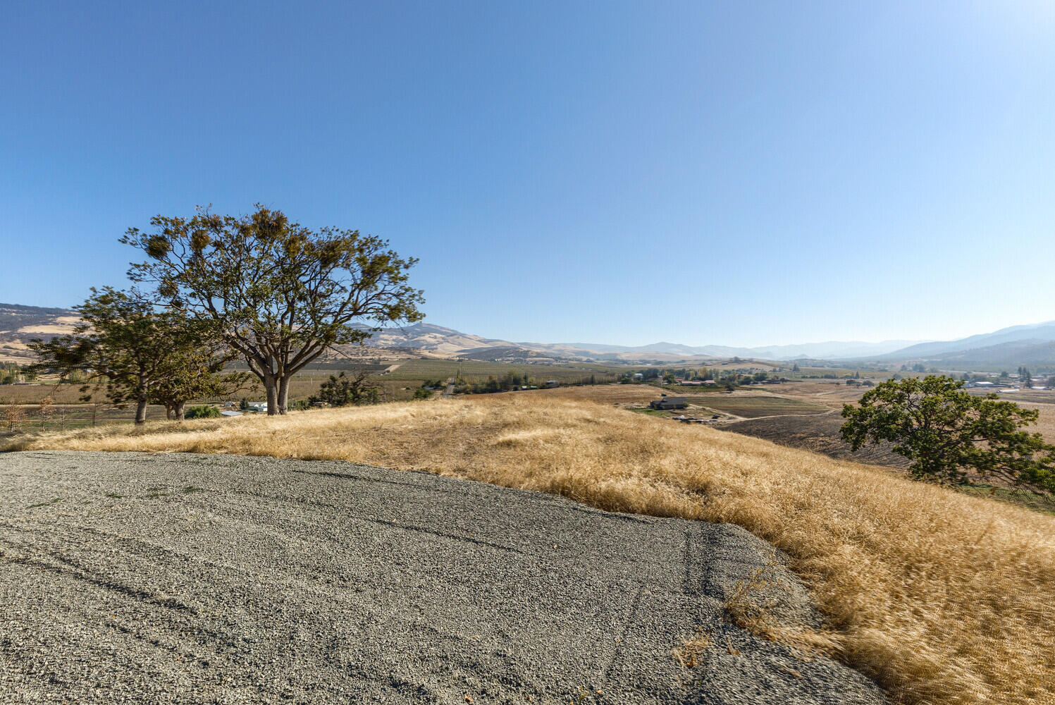 993 Suncrest Road Talent, OR 97540 - Photo 14 of 31 A6