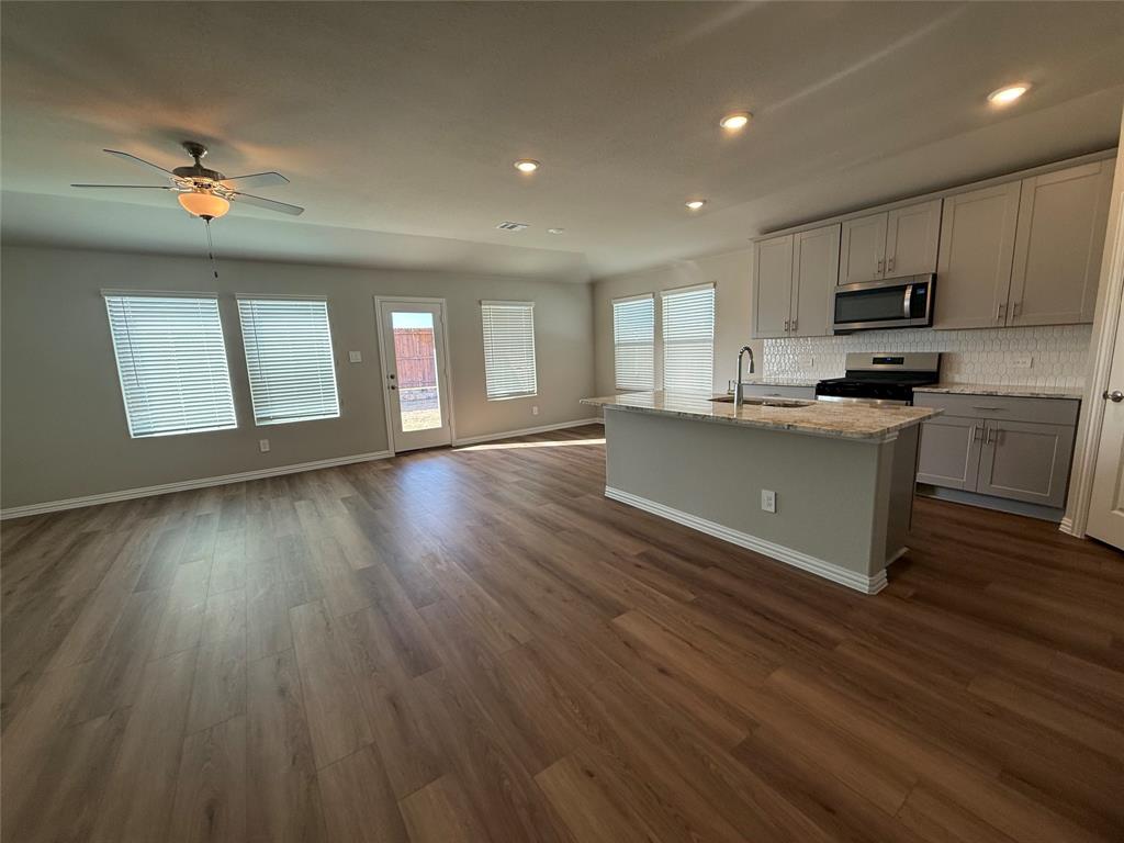 2624 Grand Cyn Street Anna, TX 75409 - Photo 12 of 24