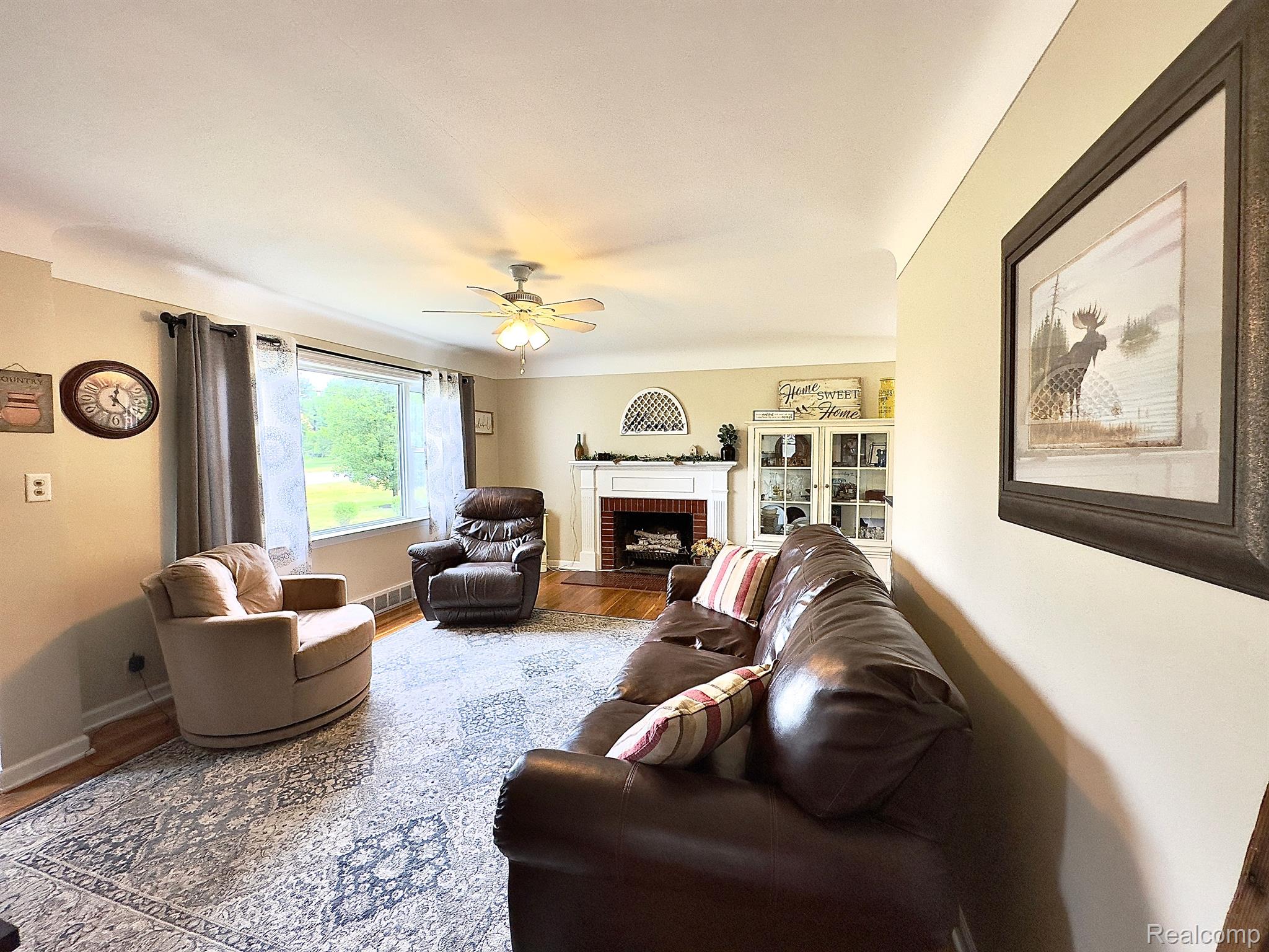 5236 Davison Road Burton, MI 48509 - Photo 7 of 37 Gallery Image 7