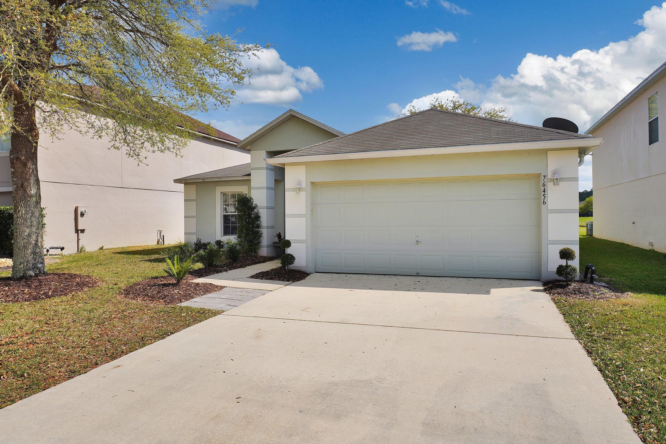 76456 Longleaf Loop Yulee, FL 32097 - Photo 3 of 29 002-76456LongleafLoop-Yulee-FL-32097-SMA
