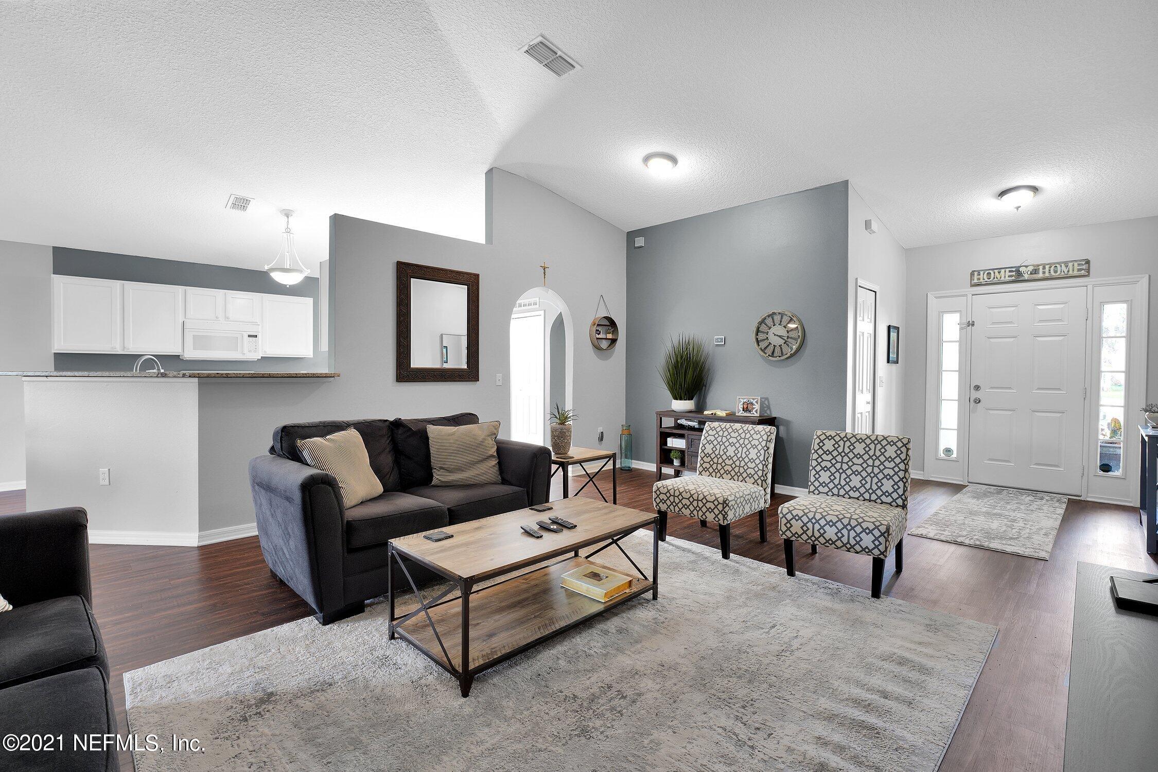 76456 Longleaf Loop Yulee, FL 32097 - Photo 5 of 29 005-76456LongleafLoop-Yulee-FL-32097-SMA