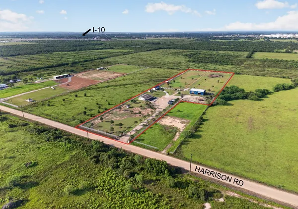 $649,900 | 2672 Harrison Road, Sealy, TX 77474