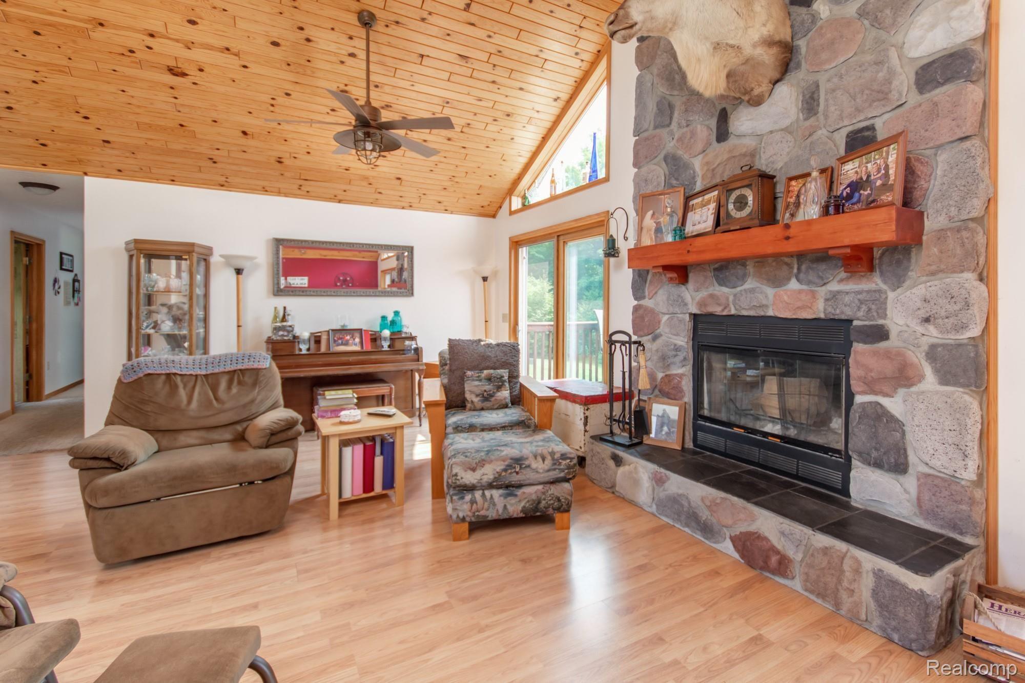 3192 East Miller Road Fairview, MI 48621 - Photo 25 of 44 DSC_3269enf.jpg