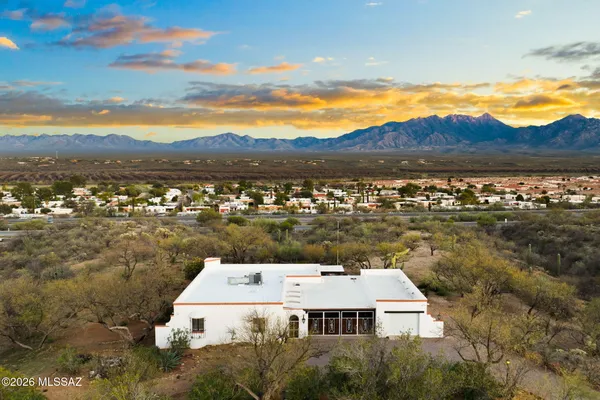 $525,000 | 1931 South Calle Montanosa Green Valley, Green Valley, AZ 85622