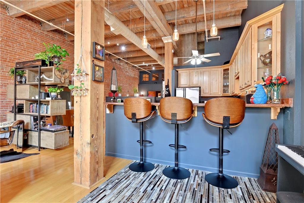 306 West 7th Street, Unit 204 Kansas City, MO 64105 - Photo 11 of 19