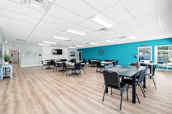 $105,000 | 2050 58th Avenue North, Unit 25, St. Petersburg, FL 33714