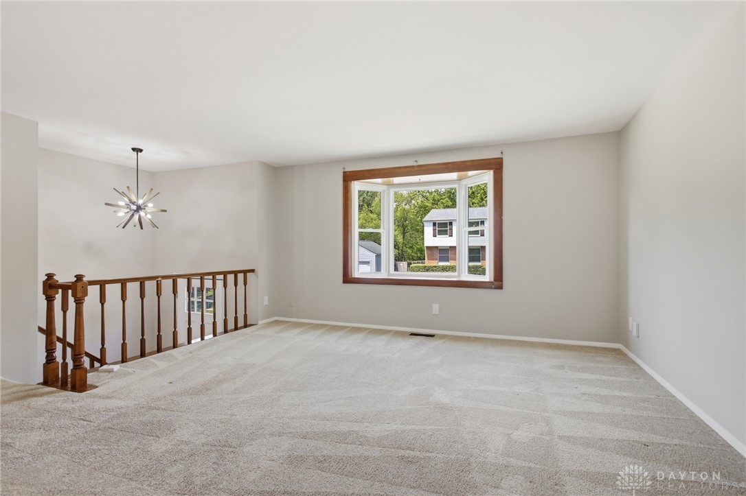 5490 Gander Road West Dayton, OH 45424 - Photo 7 of 43