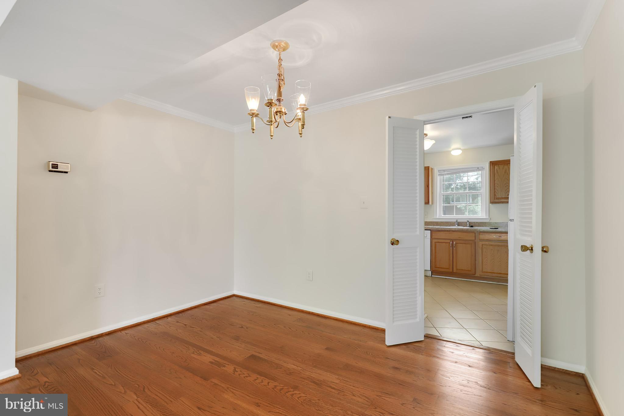 8016 Northumberland Road Springfield, VA 22153 - Photo 7 of 30 Dining Room