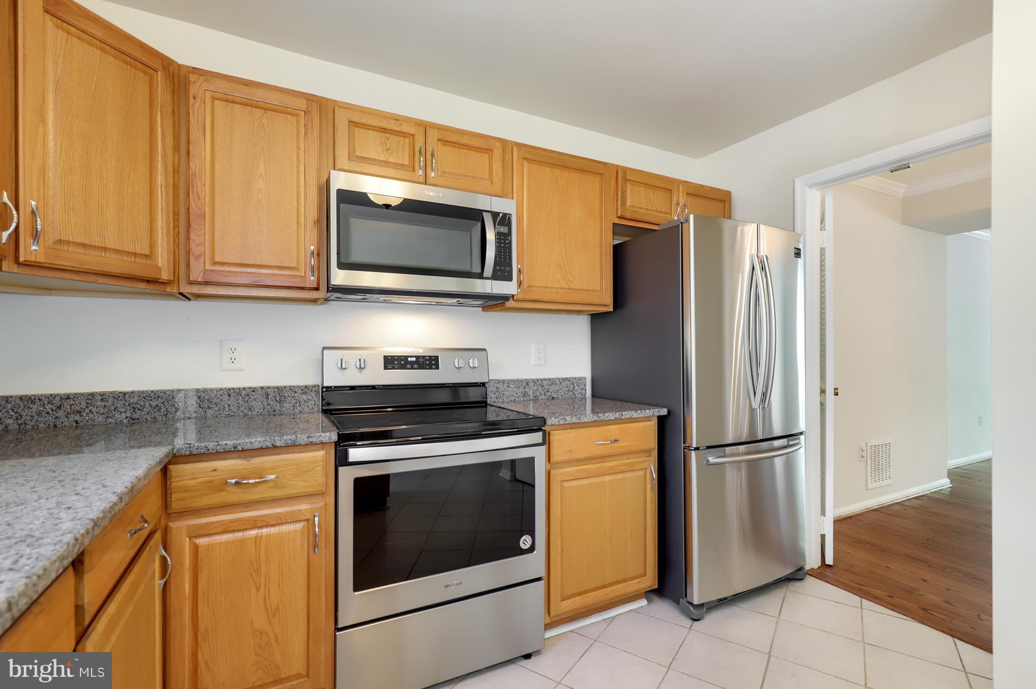 8016 Northumberland Road Springfield, VA 22153 - Photo 8 of 30 Kitchen