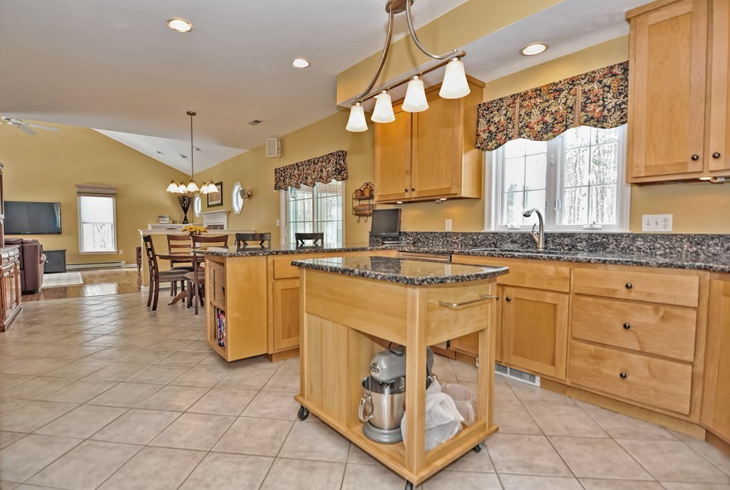 15 Cadman Road Mendon, MA 01756 - Photo 15 of 30 Gallery Image 15