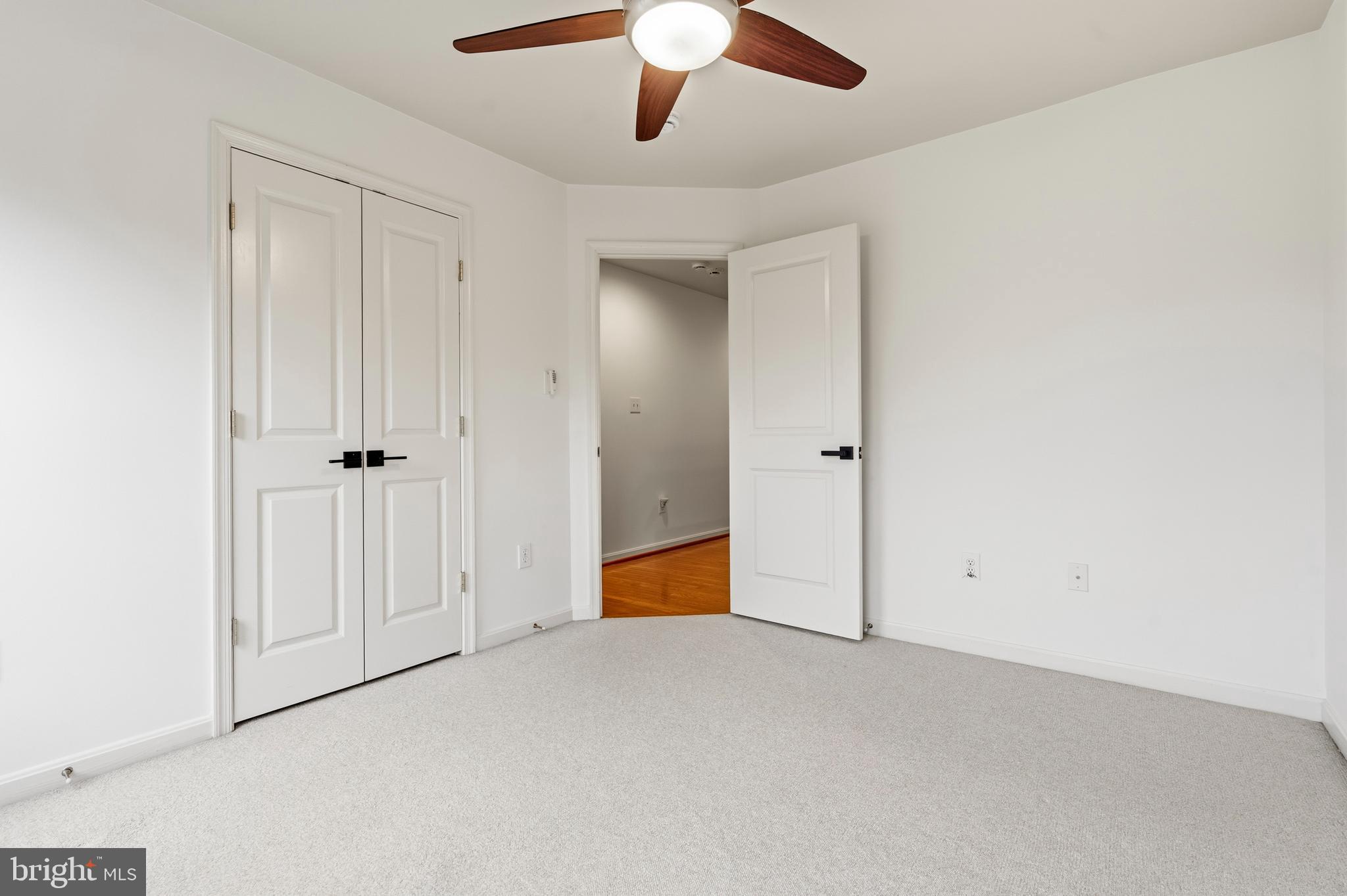 22409 Brook Point Way Clarksburg, MD 20871 - Photo 38 of 76