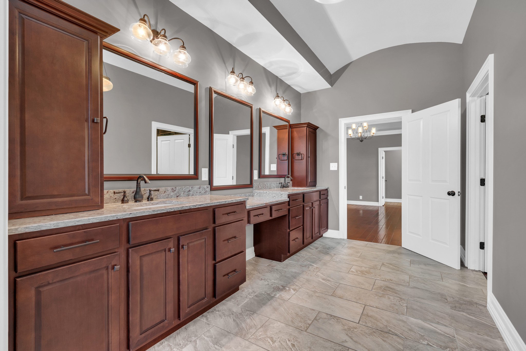 254 Gray Hawk Trail Clarksville, TN 37043 - Photo 15 of 29 a large bathroom with a double vanity sink shower and a mirror