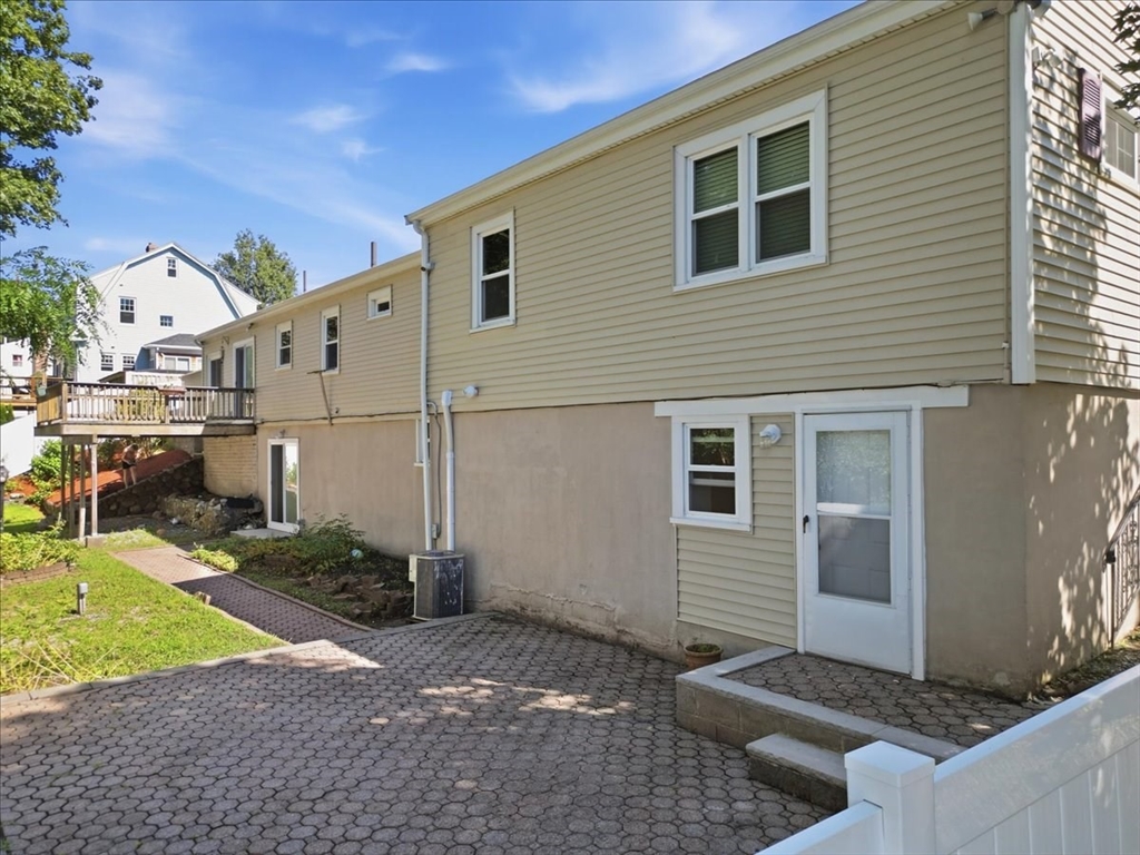 73 Lanark Road Malden, MA 02148 - Photo 5 of 30 Gallery Image 5