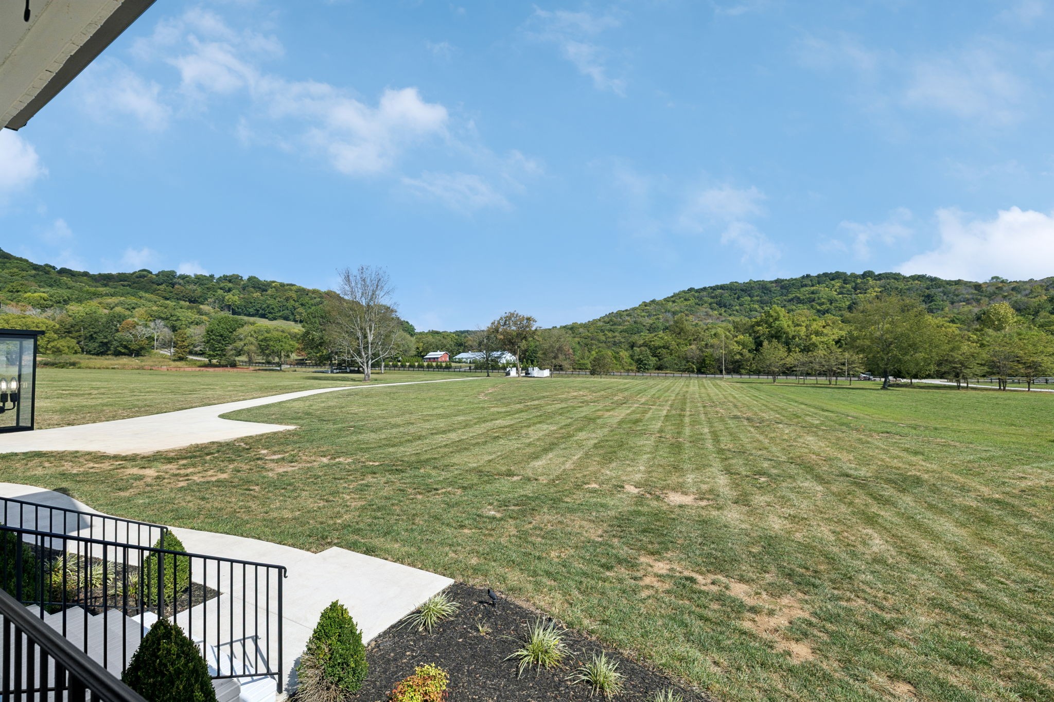 2245 Skinner Road Arrington, TN 37014 - Photo 5 of 87