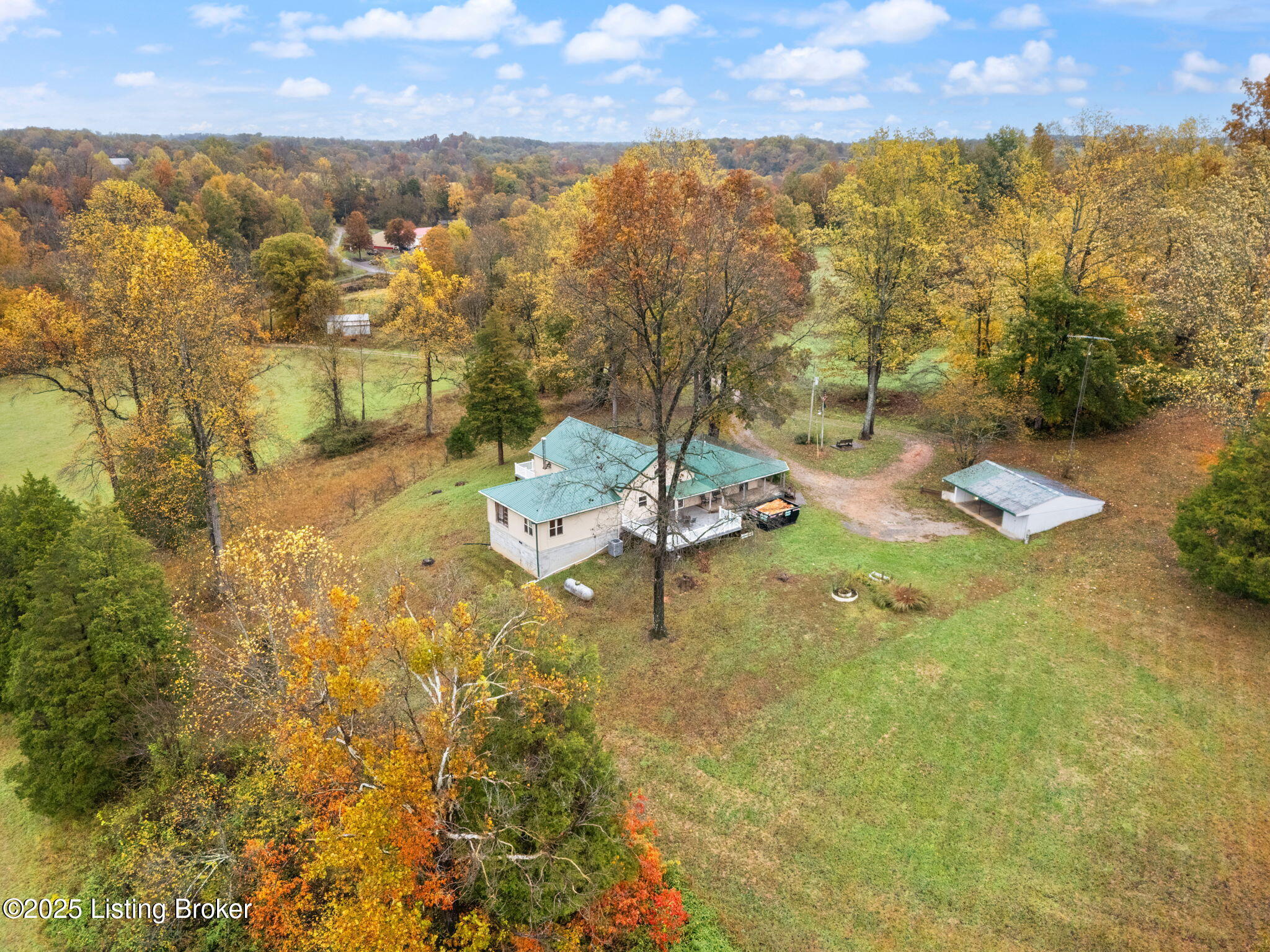2257 Doc Ward Road Summersville, KY 42782 - Photo 38 of 60 59-web-or-mls-DJI_20251030105530_0033_D